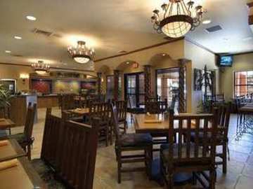 Hilton Garden Airport Hotel 3*